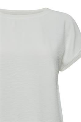 <p><span>Elevate your spring-to-summer wardrobe with this off-white t-shirt, exuding effortless style and versatility. Its breathable fabric and timeless hue make it an essential piece for any casual ensemble, whether paired with denim shorts for a laid-back look or layered under a light jacket for transitional chic.</span></p> <p><br></p> <p><span>Made of 100% polyester, wash at machine wash at 30, machine wash on gentle cycle, do not iron, do not tumble dry</span></p>