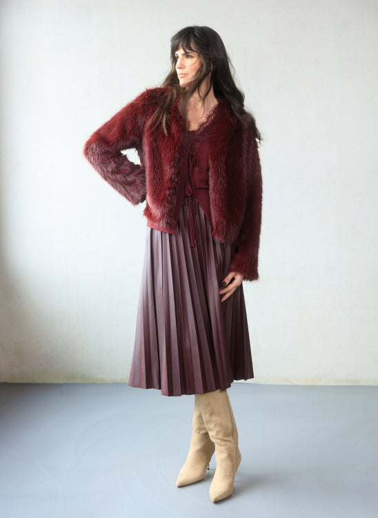 Yest Aiko Pleated Skirt in Dark Bordeaux