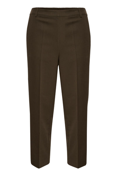 Comfy and stylish with a silky smooth feel, Kaffe's Asakura HW Cropped Pants are the perfect autumnal basic. Dress them up or down - you've got options! (And who doesn't love options?!) Make the perfect impression, wherever you go.     Made of 77% polyester, 18% viscose, 5% elastic, wash at 30 degrees and air dry where possible for the best care