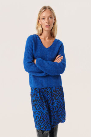 Soaked In Luxury - SLTuesday V Neck Jumper in Beaucoup Blue shown on a model