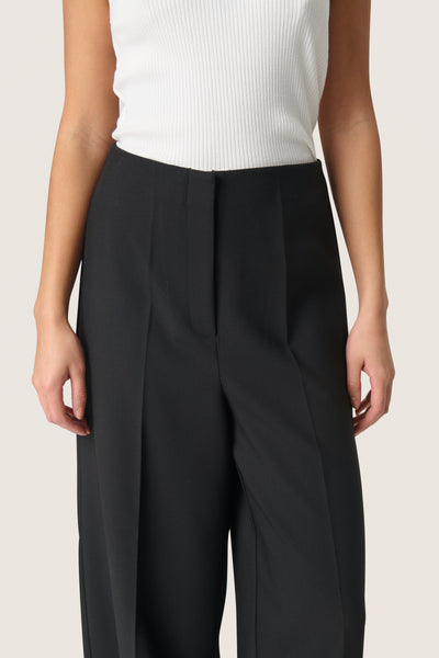 Soaked in Luxury - Corinne Wide Cropped Trousers in Black