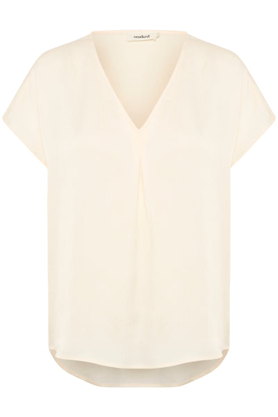  An essential addition to your wardrobe, the Iona Marija Top from Soaked In Luxury is plain for easy mixing and matching.  Framed with a v-neckline and short sleeves, it is made with durable fabric for longevity of wear and is an everyday wardrobe essential.     Machine wash at 30 degrees.