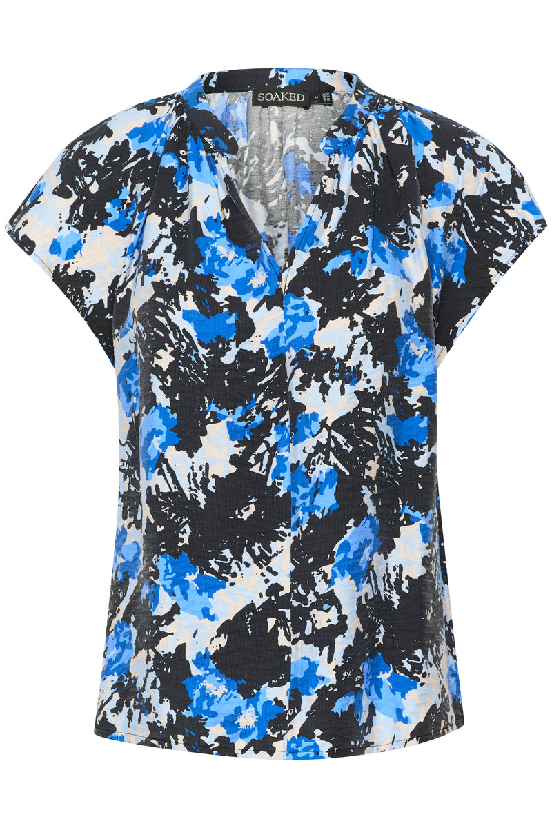   Update your wardrobe with the Nicasia Marian Blouse from Soaked In Luxury. Crafted from a soft lightweight fabric, in a lovely multi coloured blue based print. Featuring a v-neck and short sleeves for a stylish look and feel.      Machine wash at 30 degrees.