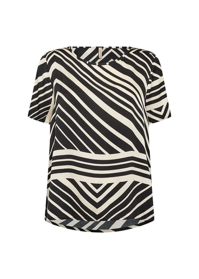 Rock some serious style with the Soya Concept Faro 1 short sleeved top! This black and beige top is the epitome of effortless chic, perfect for any occasion. Stay cool and comfortable with the short sleeves while making a statement with the unique color combination. Who said fashion had to be boring?