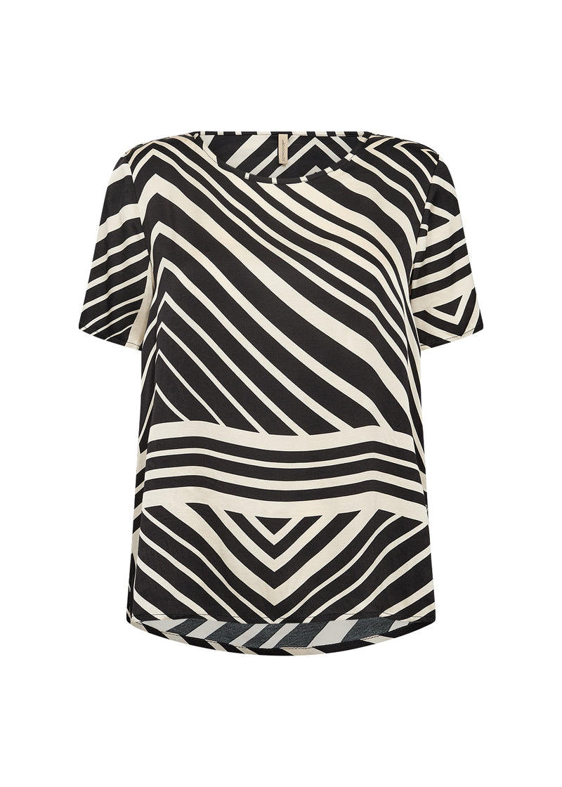 Rock some serious style with the Soya Concept Faro 1 short sleeved top! This black and beige top is the epitome of effortless chic, perfect for any occasion. Stay cool and comfortable with the short sleeves while making a statement with the unique color combination. Who said fashion had to be boring?
