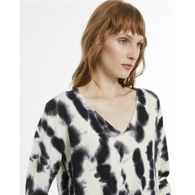 Andam - V Neck Pullover with Tie Dye Design
