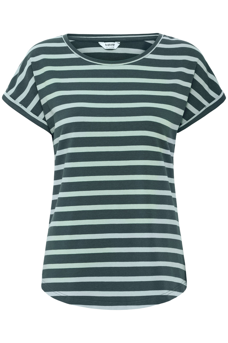 B Young - Pamila Oneck T-Shirt in Green Gables Mix on white background