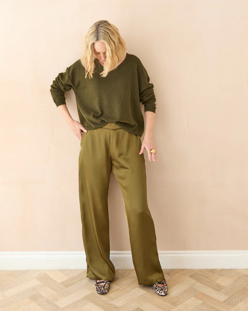 Chalk - Evie Trousers in Avocado