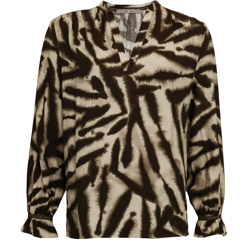 Long-sleeve shirt with a green and white abstract pattern on a white background