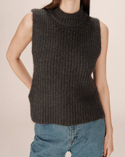Grace & Mila - Knitted Vest Top in Dark Grey