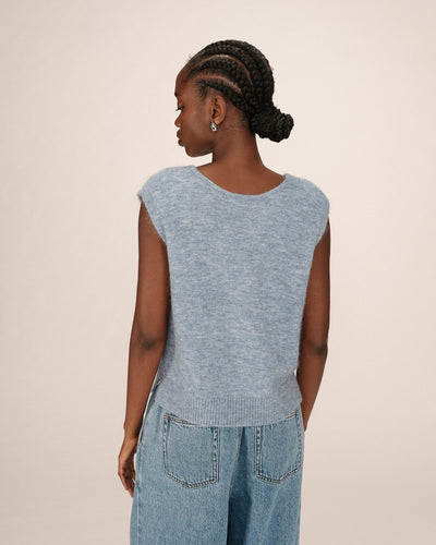 Grace & Mila - Sleeveless Knitted Cardigan in Light Blue