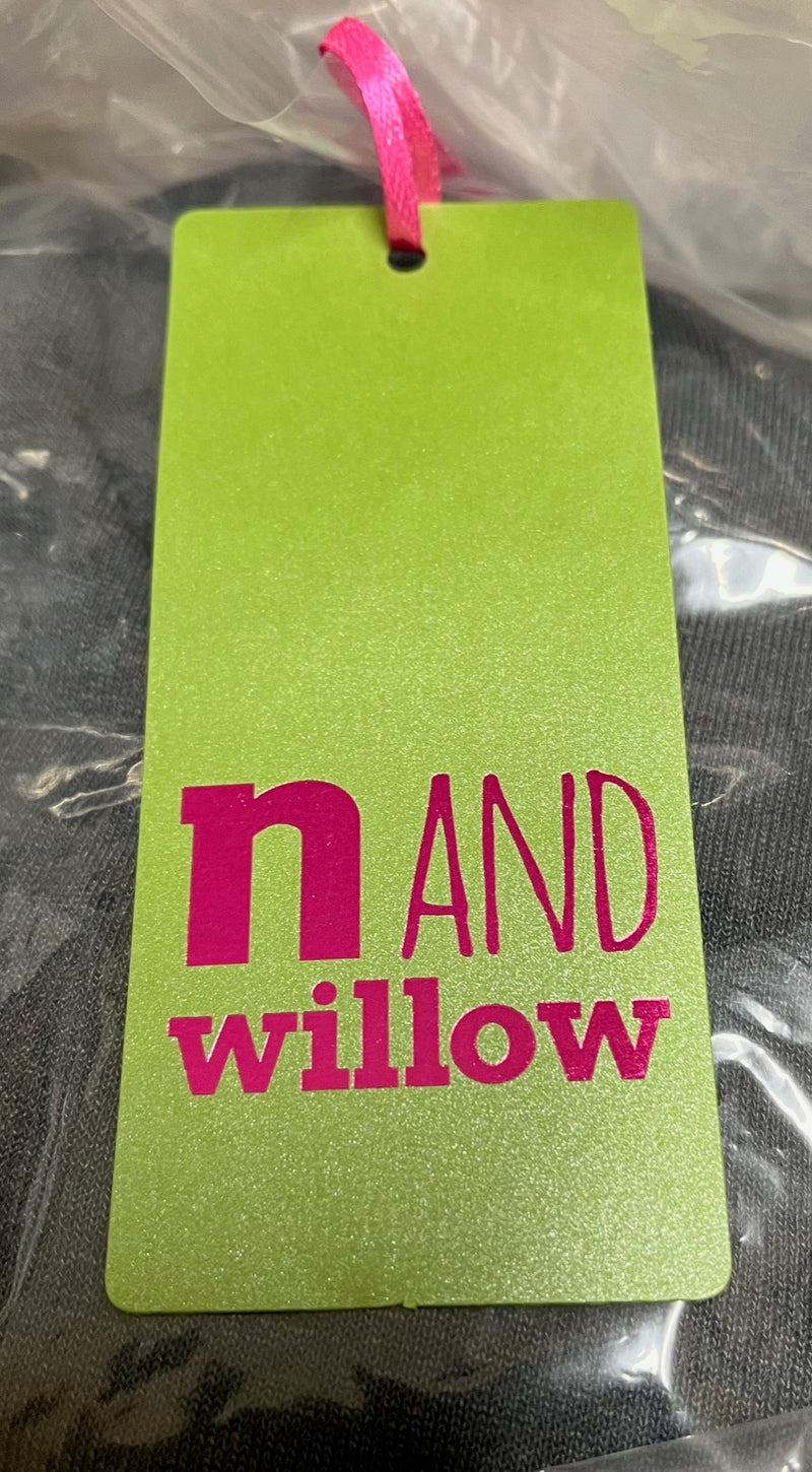 NandWillow - Body Hugs