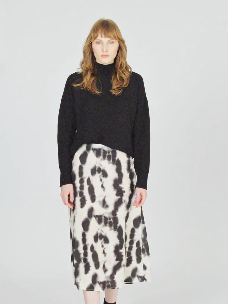 Andam - Tie Dye Print Midi Skirt