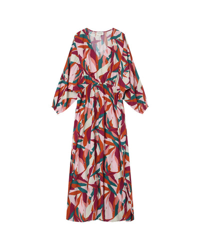 Vivaldi | Grace & Mila - Lima Maxi dress in VertBe the queen of bold fashion in Grace & Mila's Lima Maxi dress! Spicen up your autumn wardrobe with a dazzling abstract print and batwing sleeves that'll make sure you stand out from the crowd. A perfect blend of color and comfort - what more could you ask for?     Made of 45% rayonne and 55% viscose, wash at 30 degrees and iron where needed