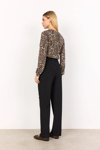 back view of model wearing with trousers