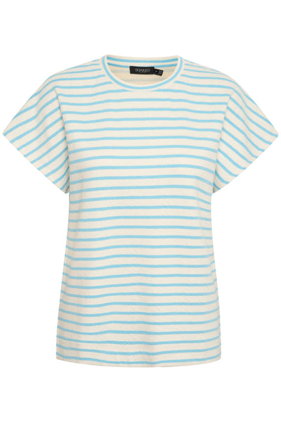 This Short and sweet T-shirt from Soaked in Luxury is perfect for those lounge-about beachy days. We love how the stripes are light and dainty to give us a perfect Nantucket feel and the boxy cut is perfect to throw on your swimsuit   Made of 62% cotton, 21% viscose, 15% polyester, 2% elastic, Wash at 30 degrees and low iron